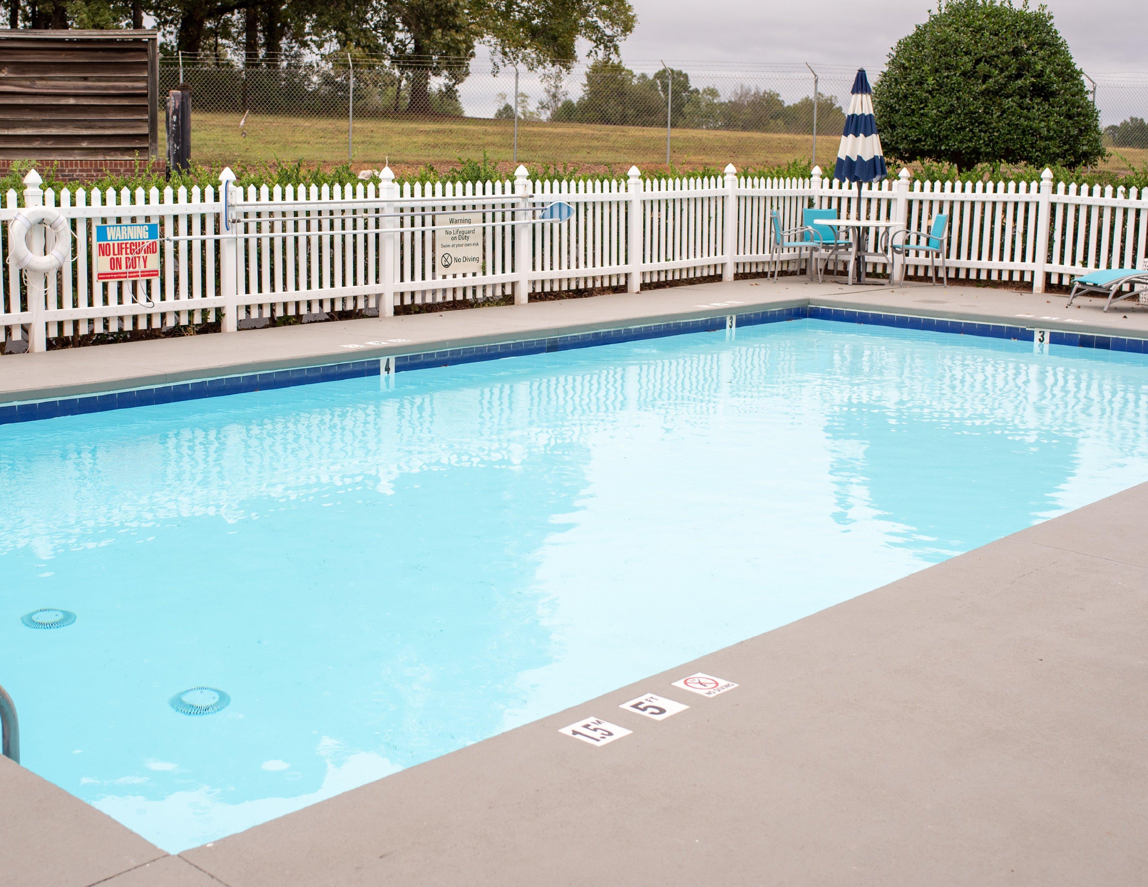 Holiday Inn Express Hotel & Suites Conover - Hickory Area By Ihg Esterno foto